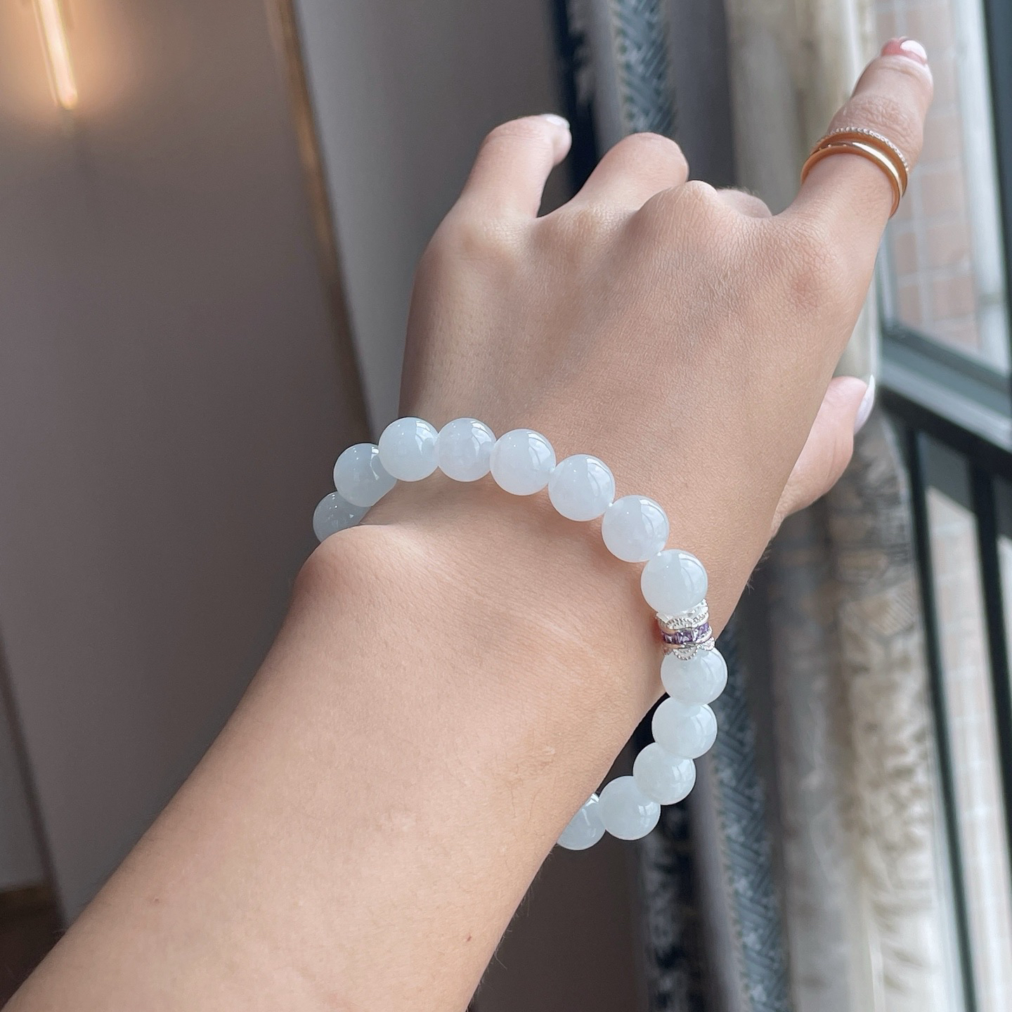 🧊仅一条，白月光手串
尺寸：10/19颗