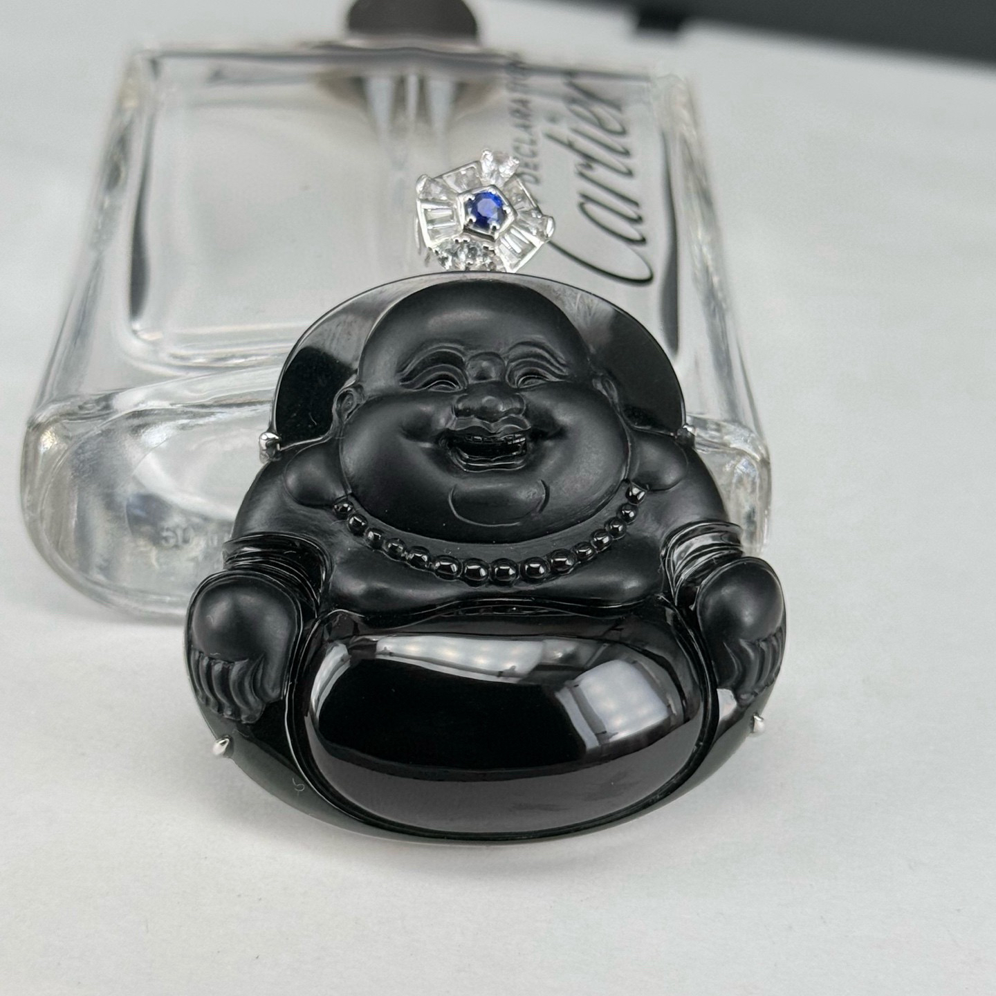 18k墨翠大肚佛 种好色正 饱满大气 打灯通透 黑度极好 油性十足  尺寸55.2