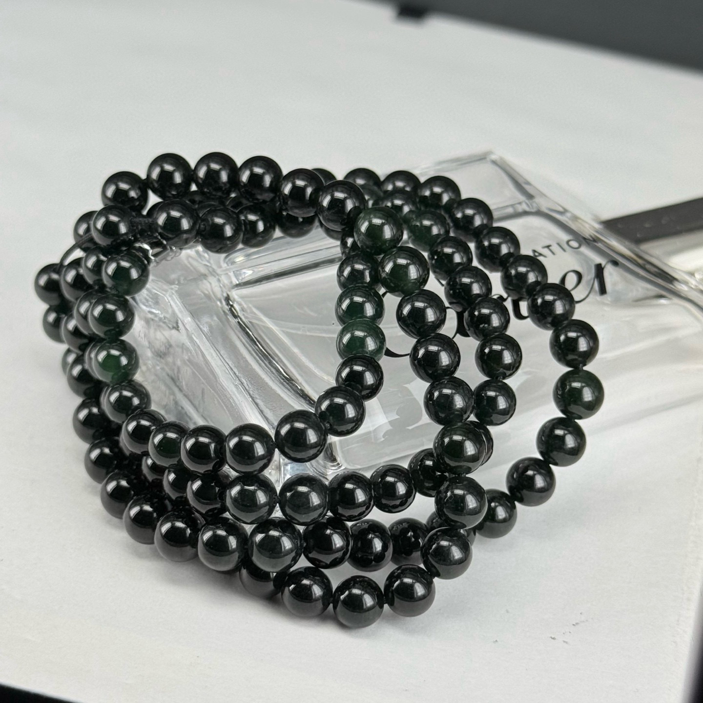 精品墨翠卡7mm长珠子手串 种好色正 黑度好 打灯通透