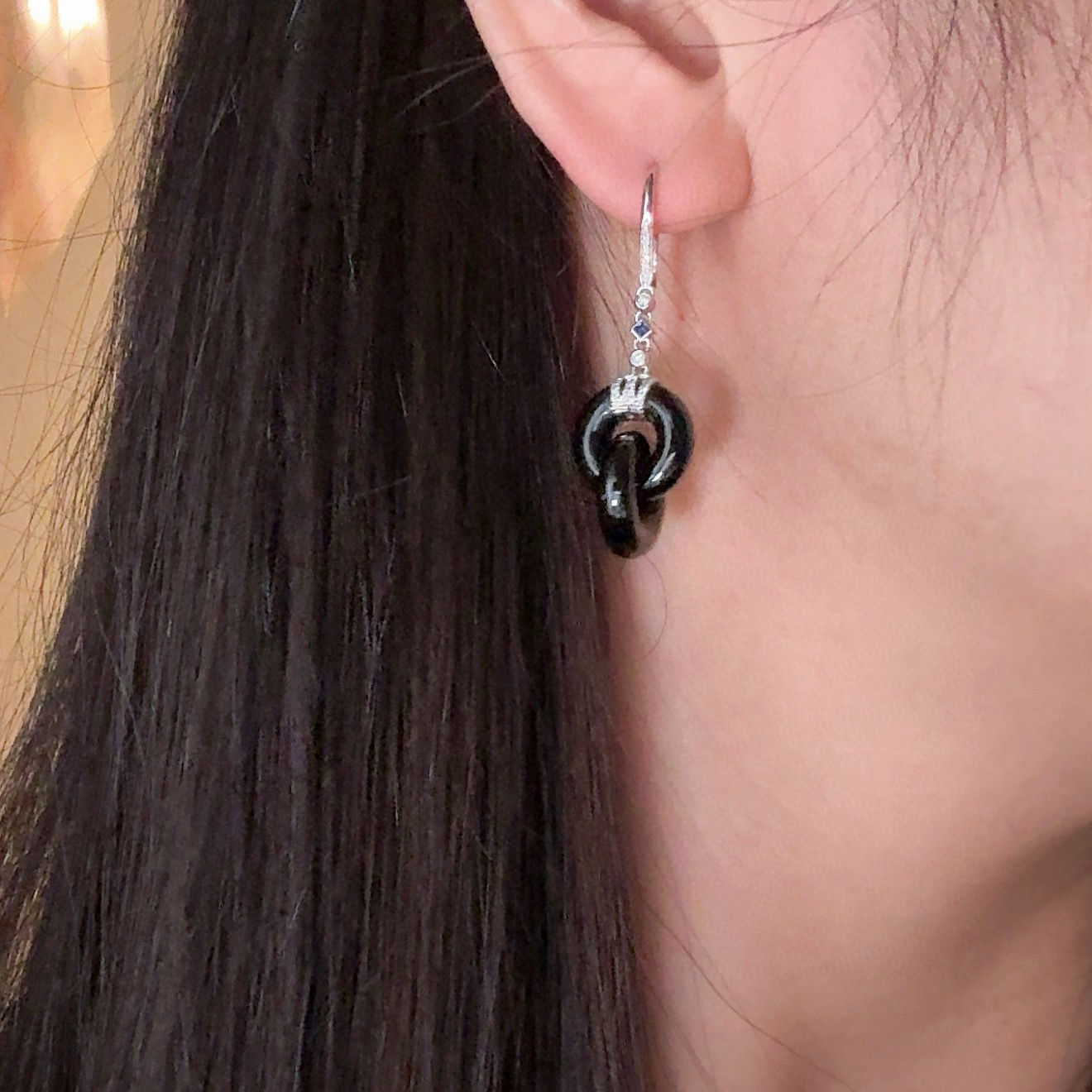 精品18k墨翠环环相扣耳坠 种好色正 黑度极好 打灯通透 油性十足 尺寸13.7