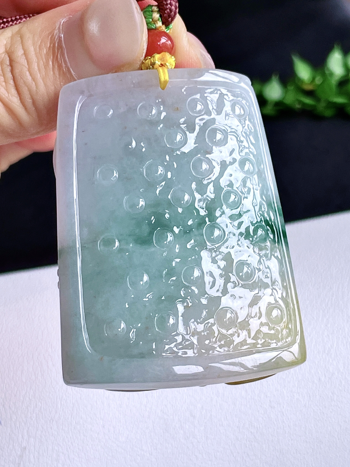 【裸石】冰黄加绿麒麟牌吊坠
【说明】缅料 性价比高  
【尺寸】53.3-41-22.7