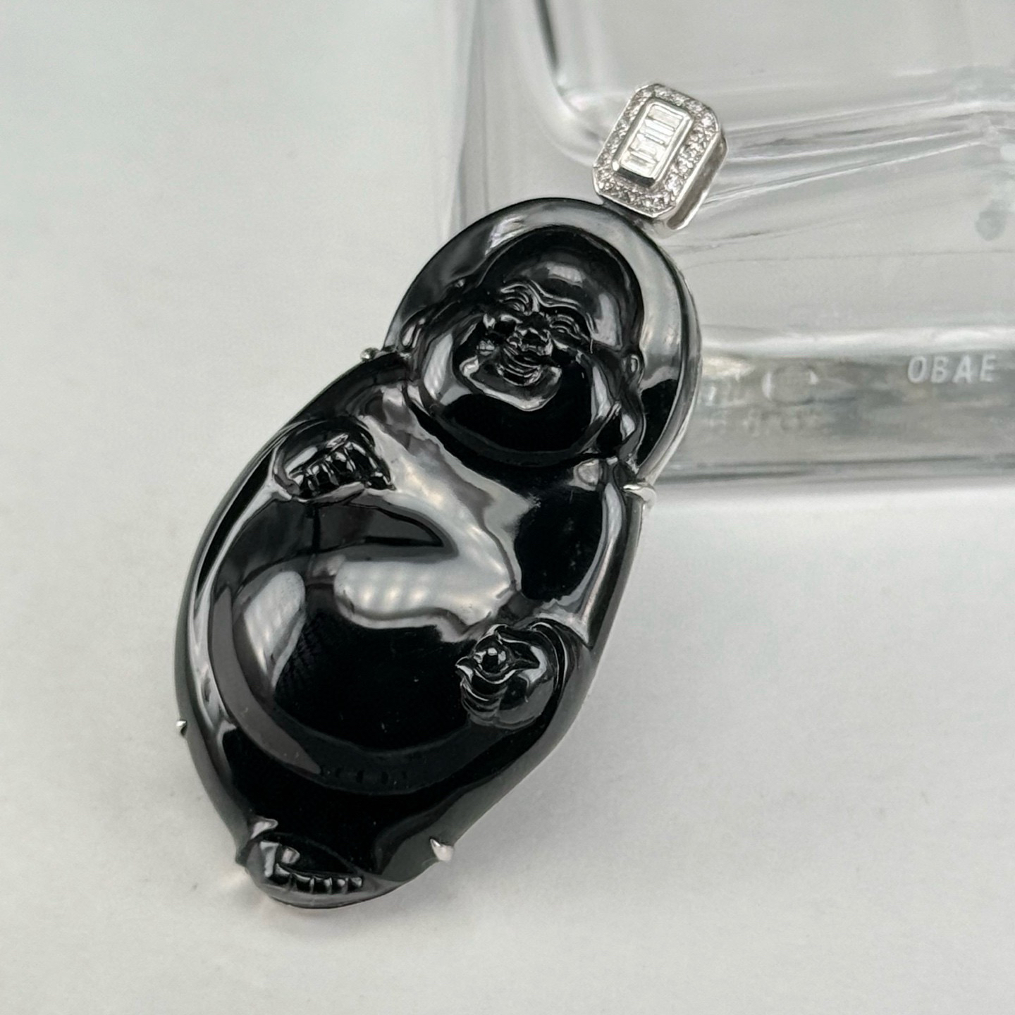 精品18k墨翠站佛 种好色正 黑度极好 打灯通透 油性十足 尺寸50.1