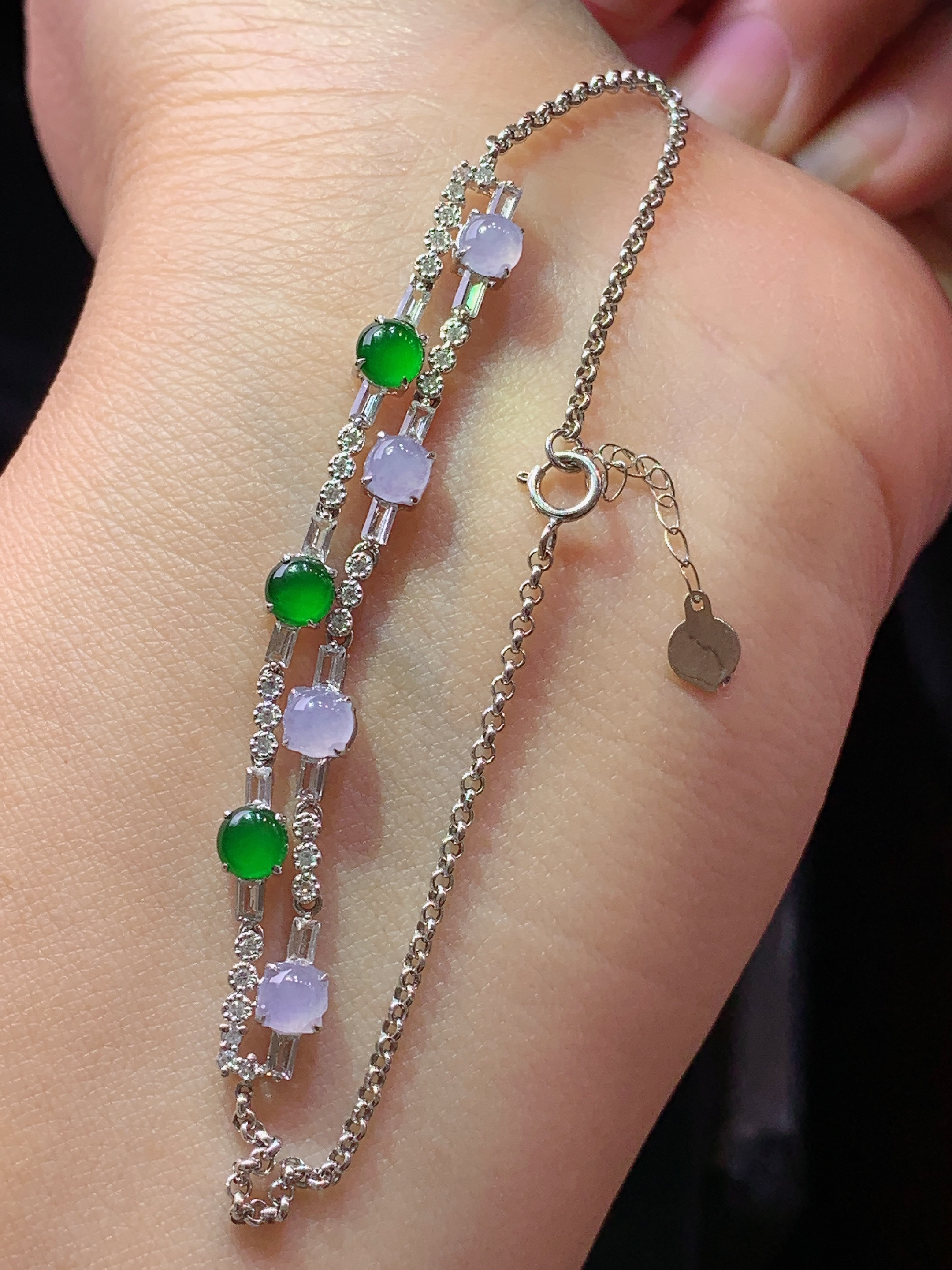 18k金钻镶嵌紫罗兰搭配满绿蛋面手链 玉质细腻 色泽艳丽清新 水润亮眼 整体尺寸160*5*4c5