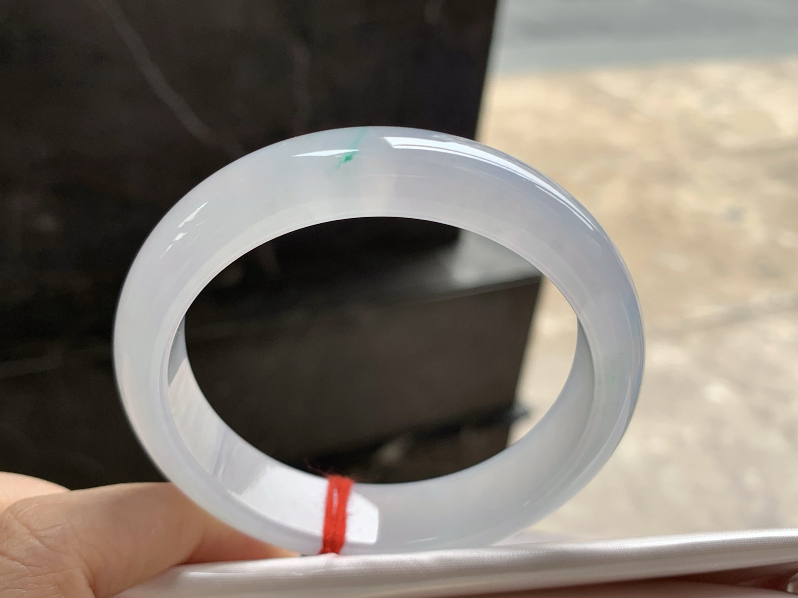 52-11.2-8.3

淡紫手镯^_^清新