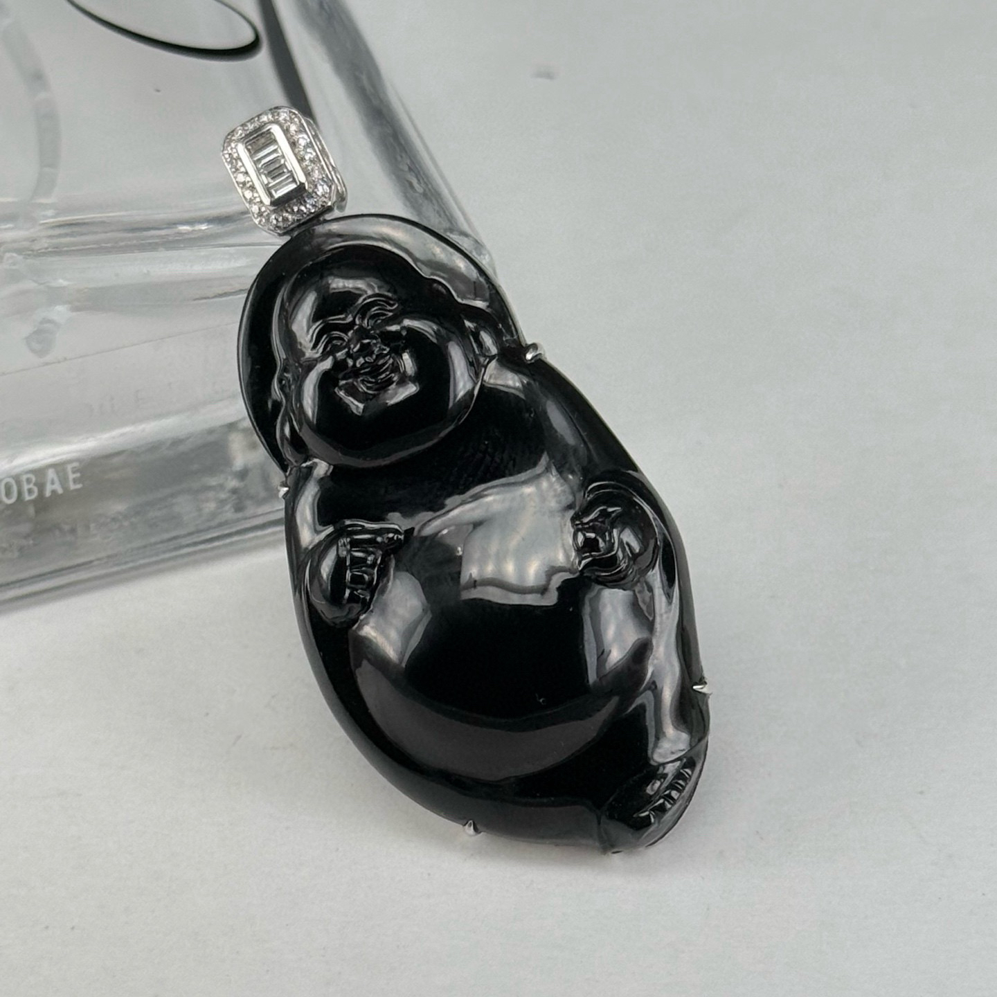 精品18k墨翠站佛 种好色正 黑度极好 打灯通透 油性十足 尺寸50.1