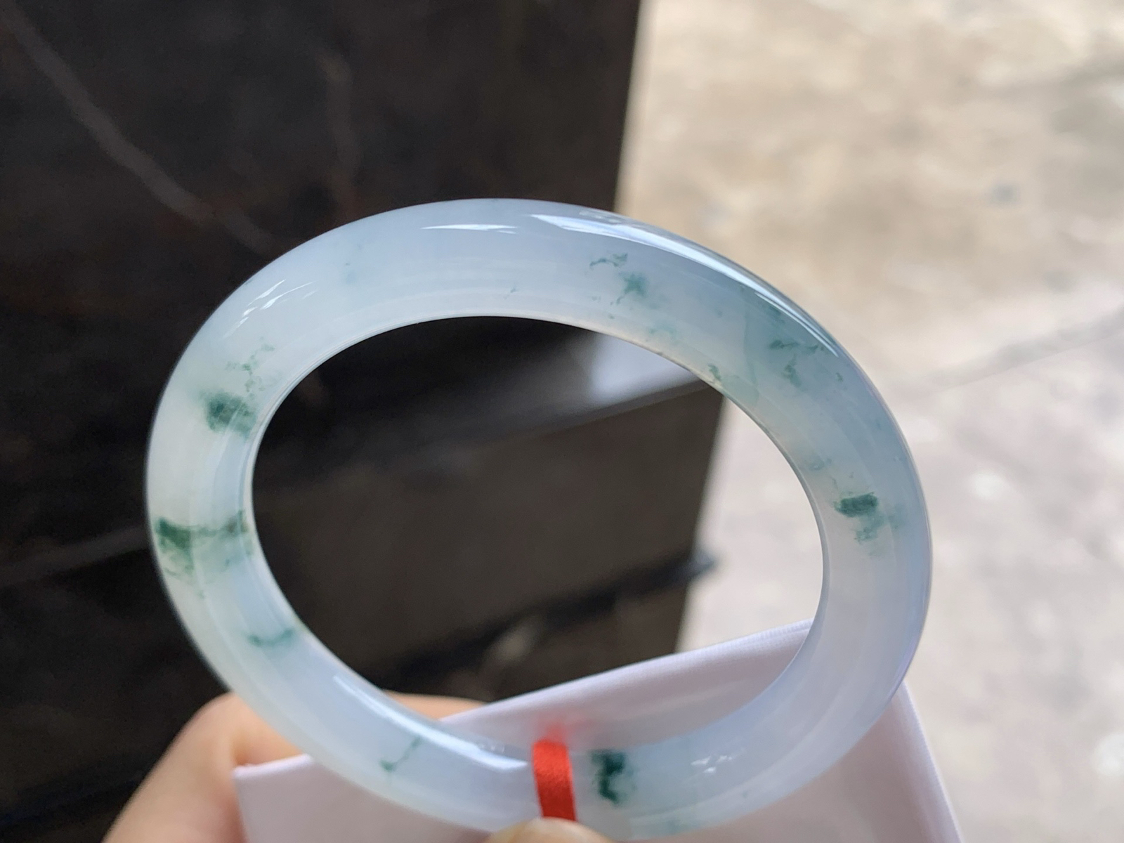 52.5-9.1

冰蓝花圆条手镯^_^清新 冰透