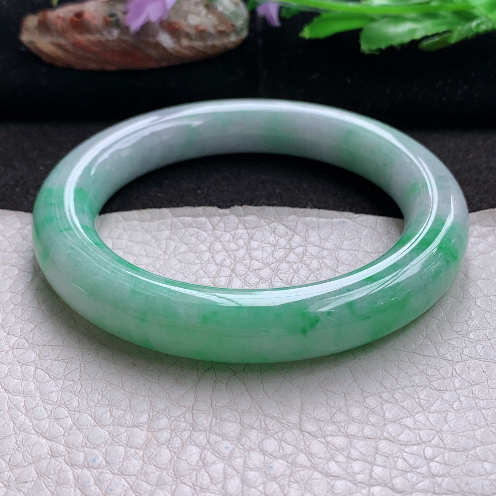 jx大圈口60*11.5*11.8招财美人镯 天然翡翠a货手镯飘绿花圆条正圈玉镯子