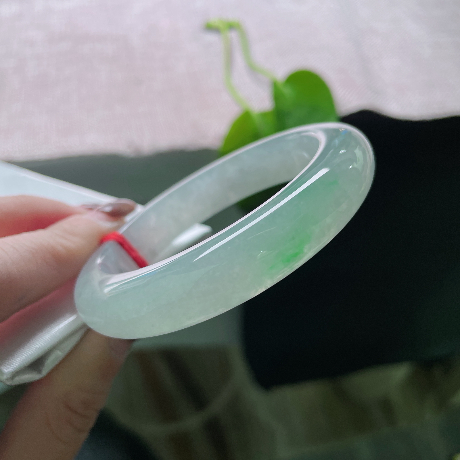 55.5/12.3/9.0，冰飘绿正圈，点翠千金，贵气，优雅，甜美，雍容华贵..