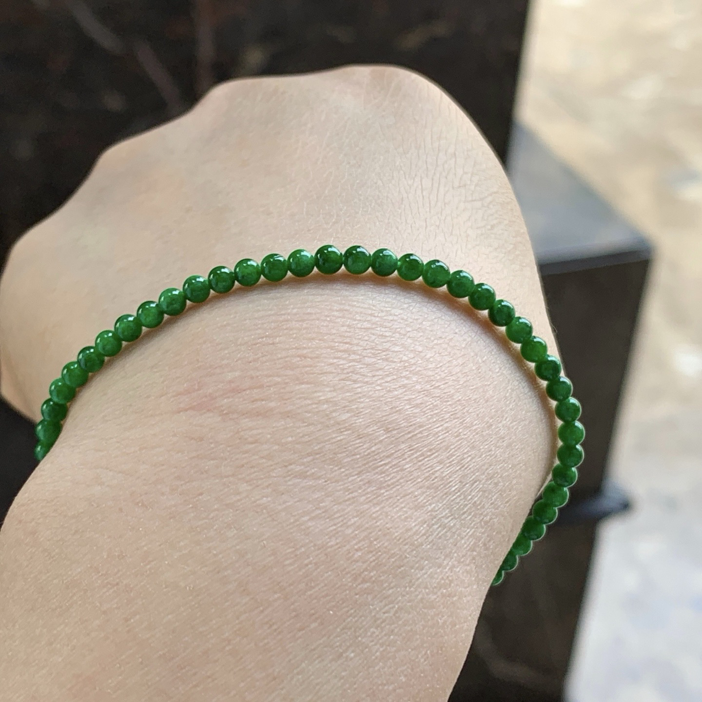 辣绿色手串^_^鲜艳