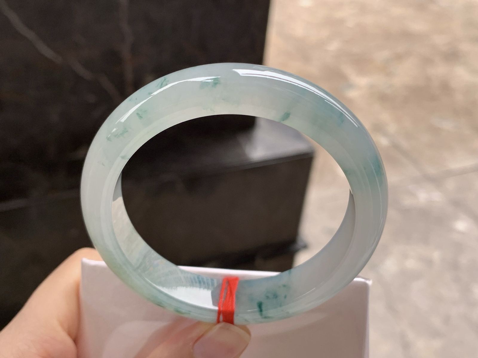 56-13-8.5

蓝花手镯^_^飘花灵韵