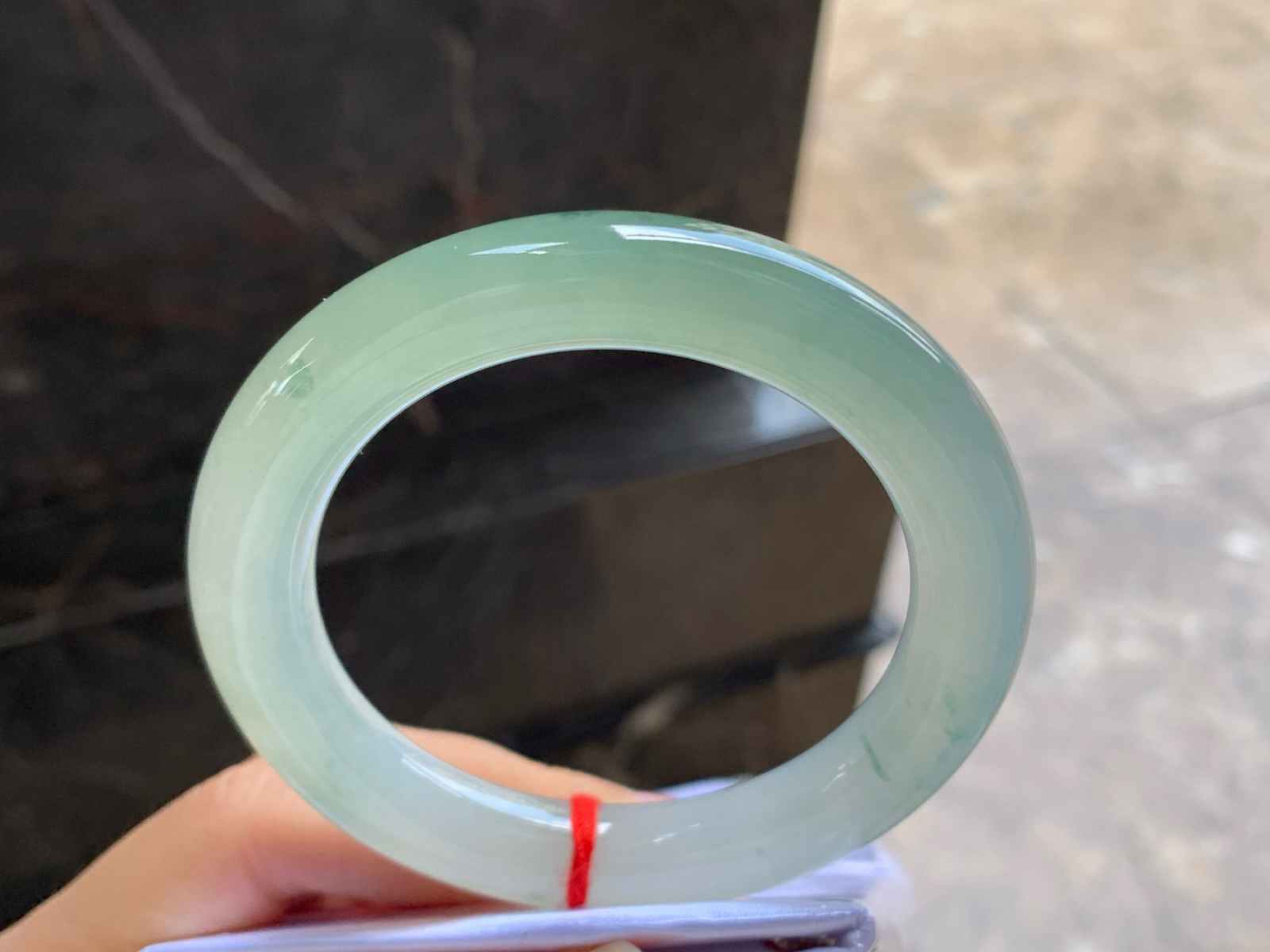 56-11

冰圆条手镯^_^清新