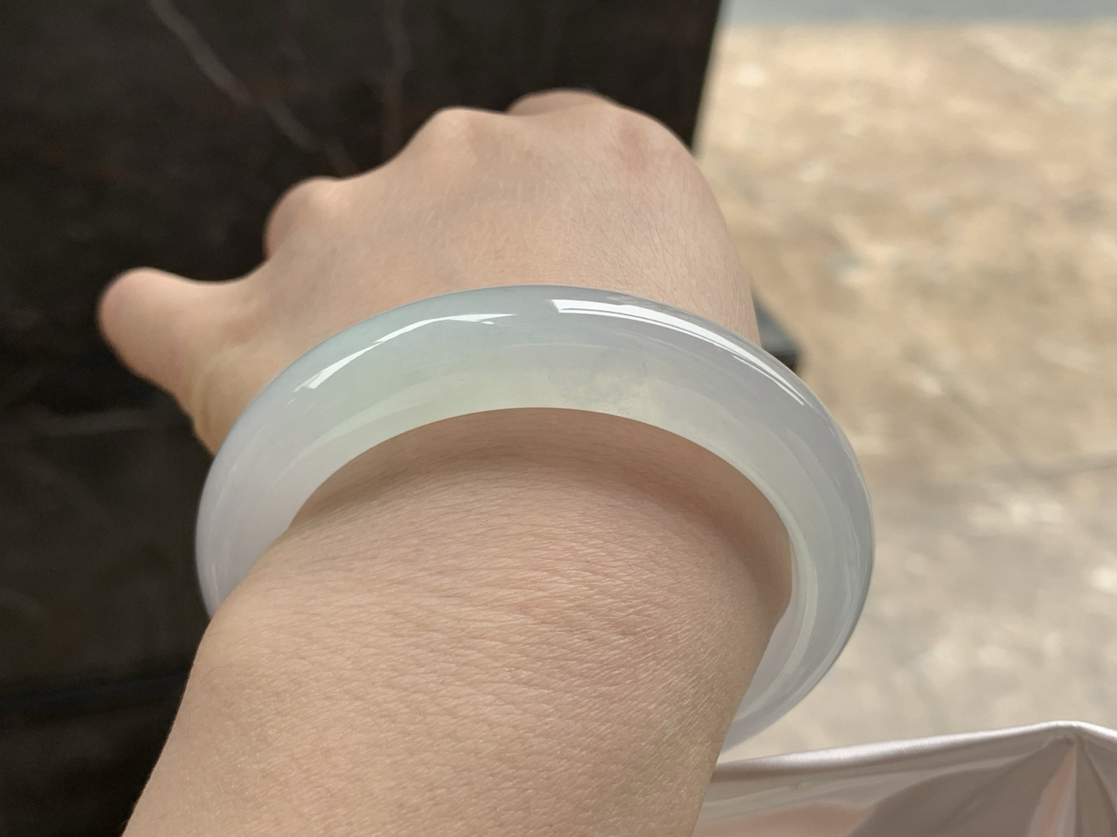 55-12.7-9

冰种手镯^_^清新 细腻