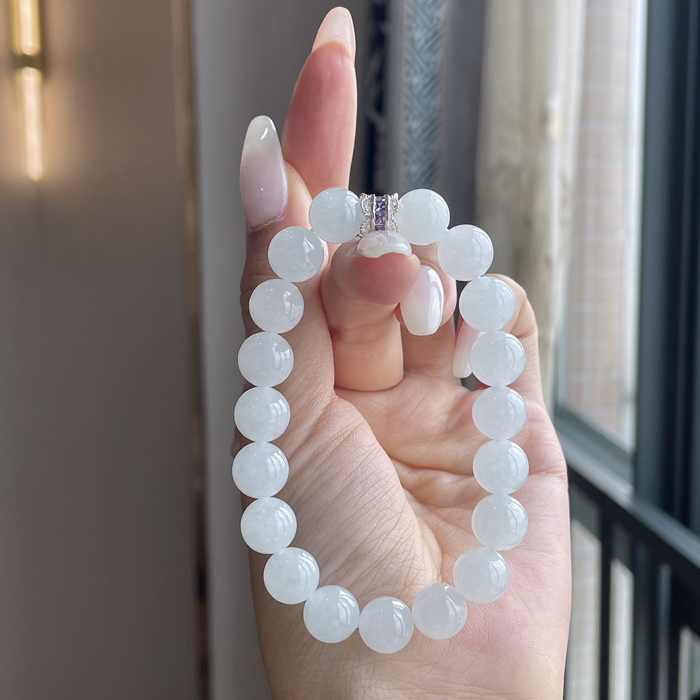 🧊仅一条，白月光手串
尺寸：10/19颗