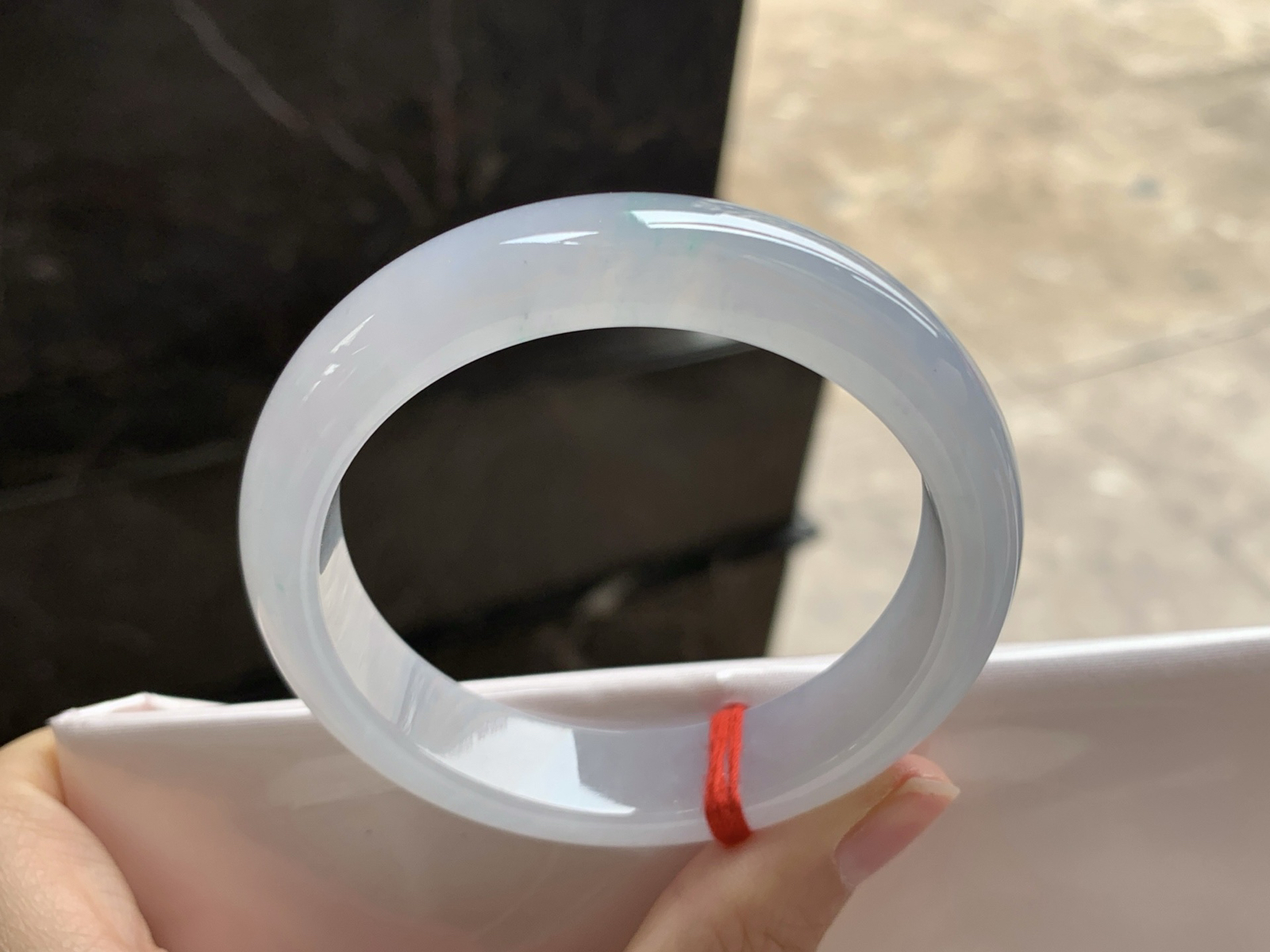 52-11.2-8.3

淡紫手镯^_^清新