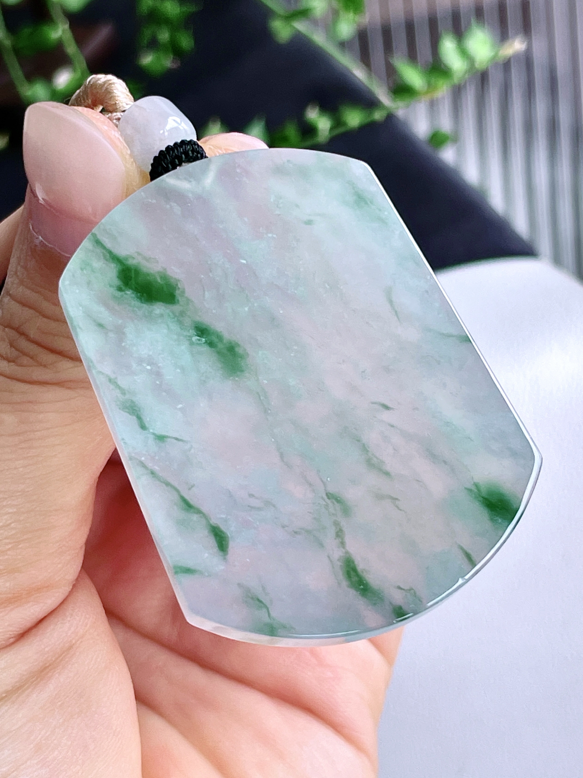 【裸石】冰飘花无事牌吊坠
【说明】缅料 
【尺寸】51-38.5-4.6