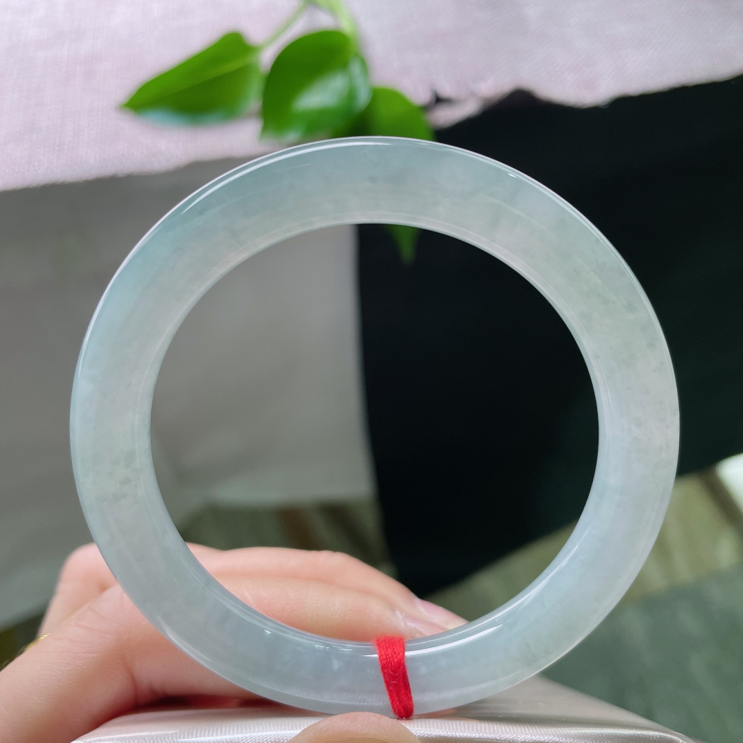 54.4/8.6，冰蓝圆条，是深海交出的一页信纸，所有心事都沉在安静的蓝里。棉根，无裂，ss49983a