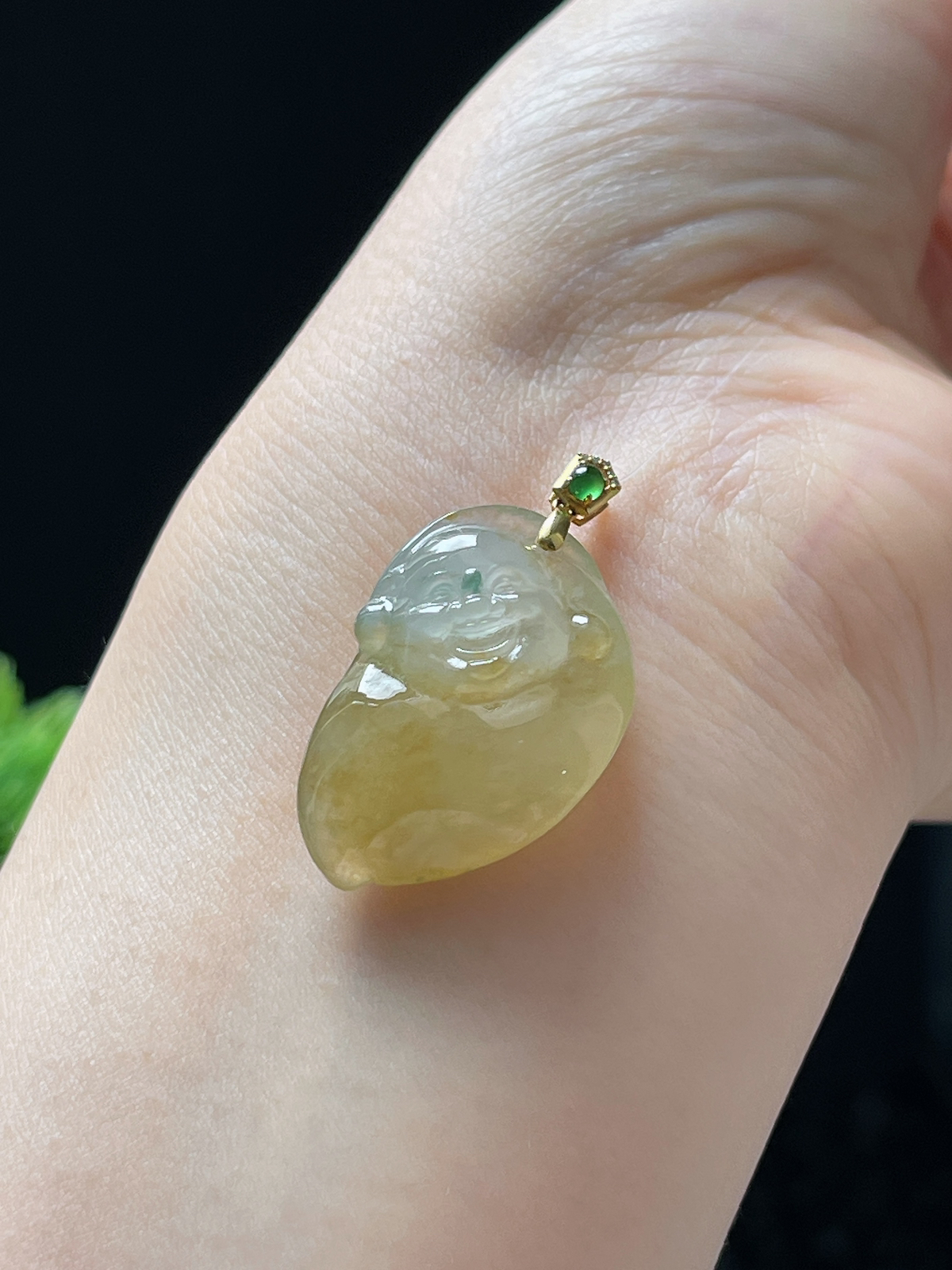 18k金翡翠冰糯黄佛公吊坠