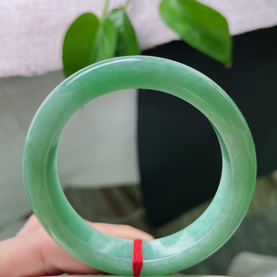 52.6/12.1/8.1，绿底正圈，颜色甜美，清爽自然，青青子衿悠悠我心，有纹，ss50808a