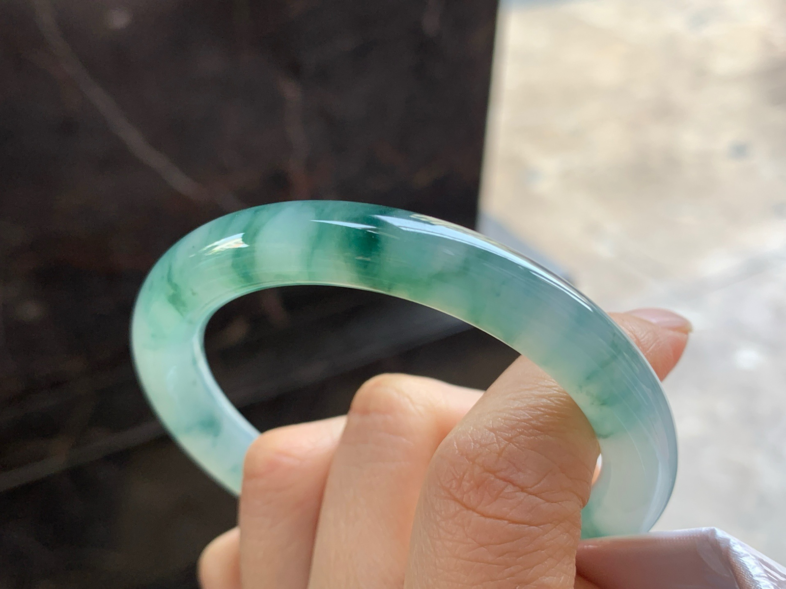 54-9.2

蓝花圆条手镯^_^飘花灵韵