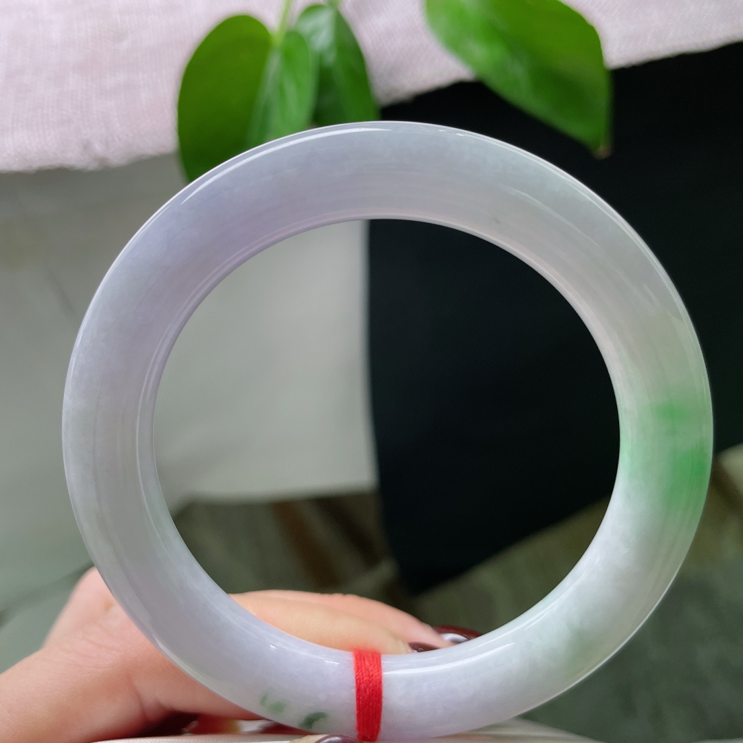 57/10.4，春彩圆条，是春天打翻了调色盘，最不经意，也最动人的那笔。有棉线，ss50744a