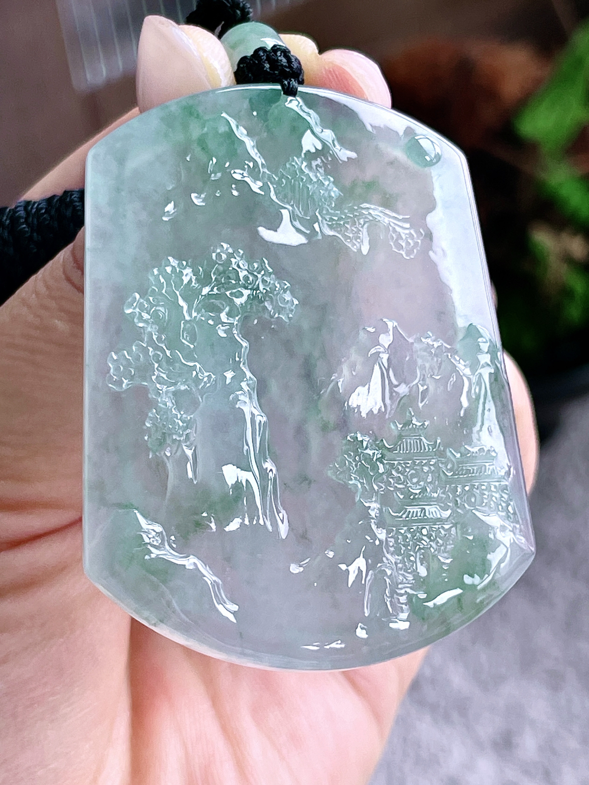 【裸石】冰飘花山水牌大山水牌吊坠
【说明】缅料 性价比高  
【尺寸】56-42.7-5