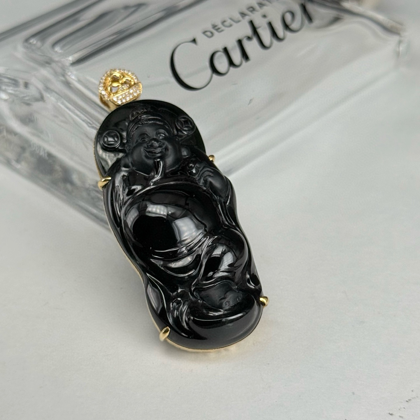 精品18k墨翠财神 种好色正 黑度极好 打灯通透 油性十足 尺寸55.6