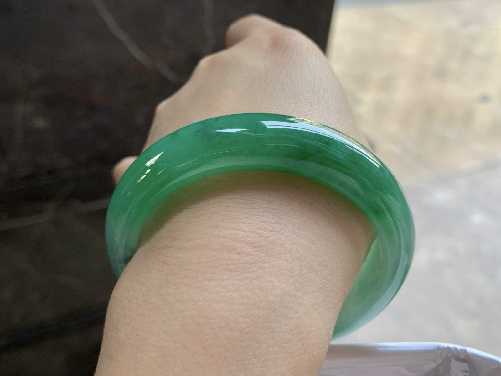 55-14-8.2

浓绿色手镯^_^颜色鲜艳