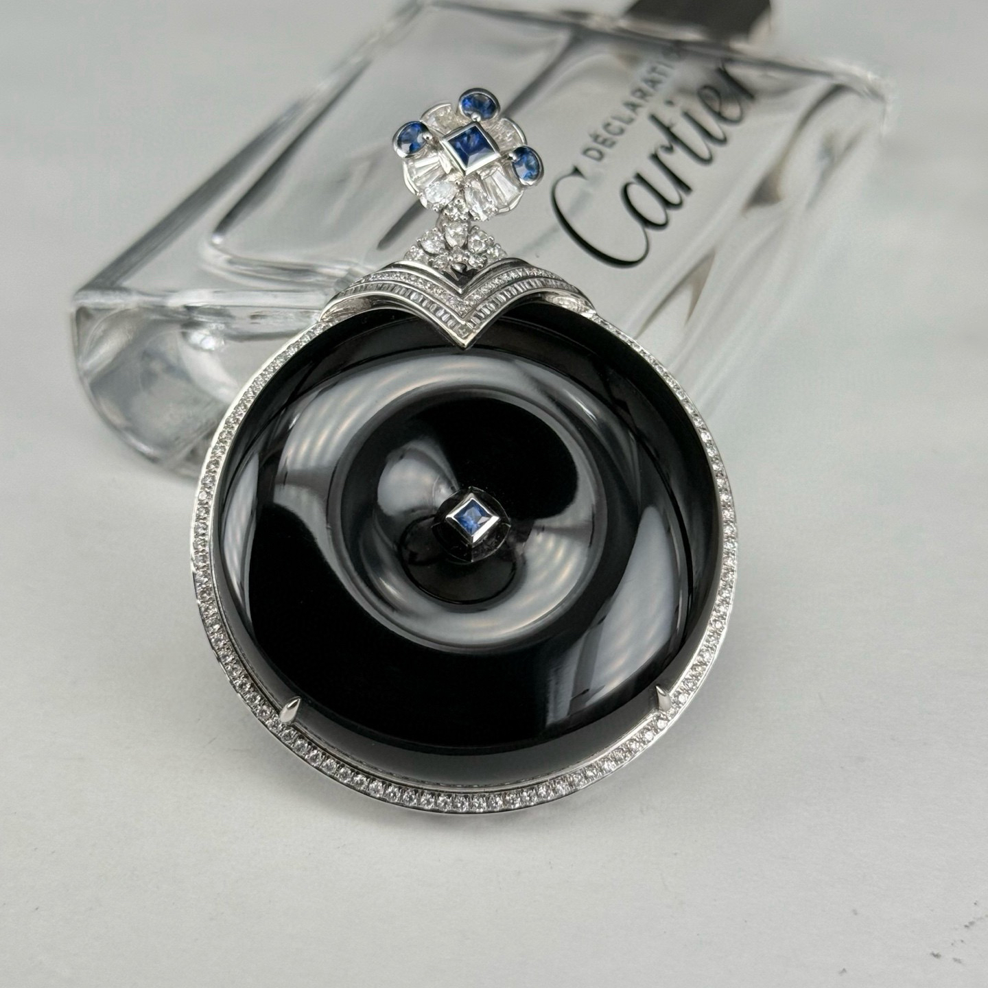 精品18k墨翠超大平安扣 种好色正 黑度极好 打灯通透 油性十足