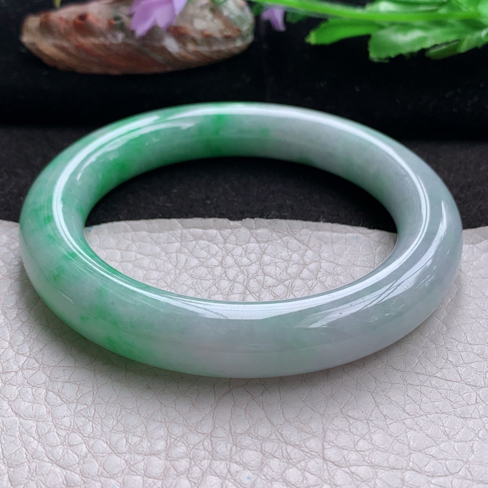 jx大圈口60*11.5*11.8招财美人镯 天然翡翠a货手镯飘绿花圆条正圈玉镯子