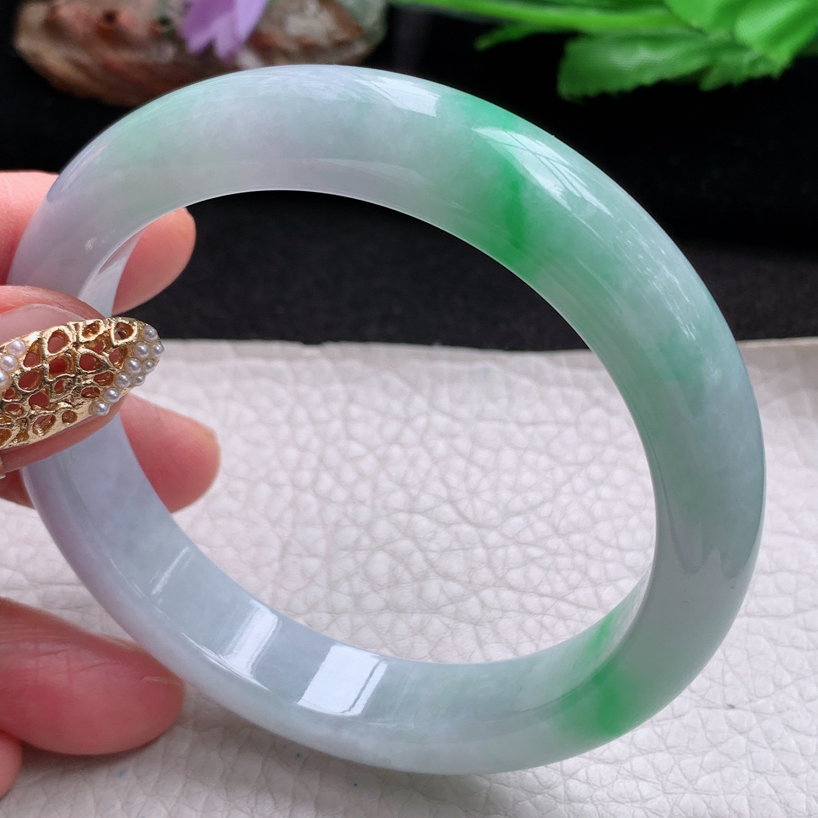 hy大圈口60*12.5*9平安镯 天然翡翠a货手镯飘阳绿胶感正圈玉镯子
