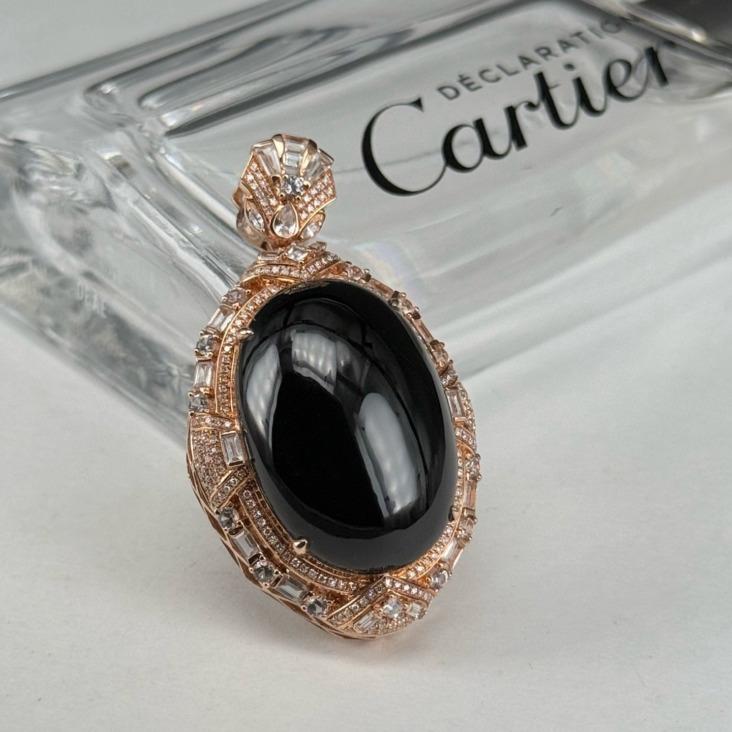 精品18k墨翠蛋面吊坠 种好色正 黑度极好 油性十足 尺寸45.2