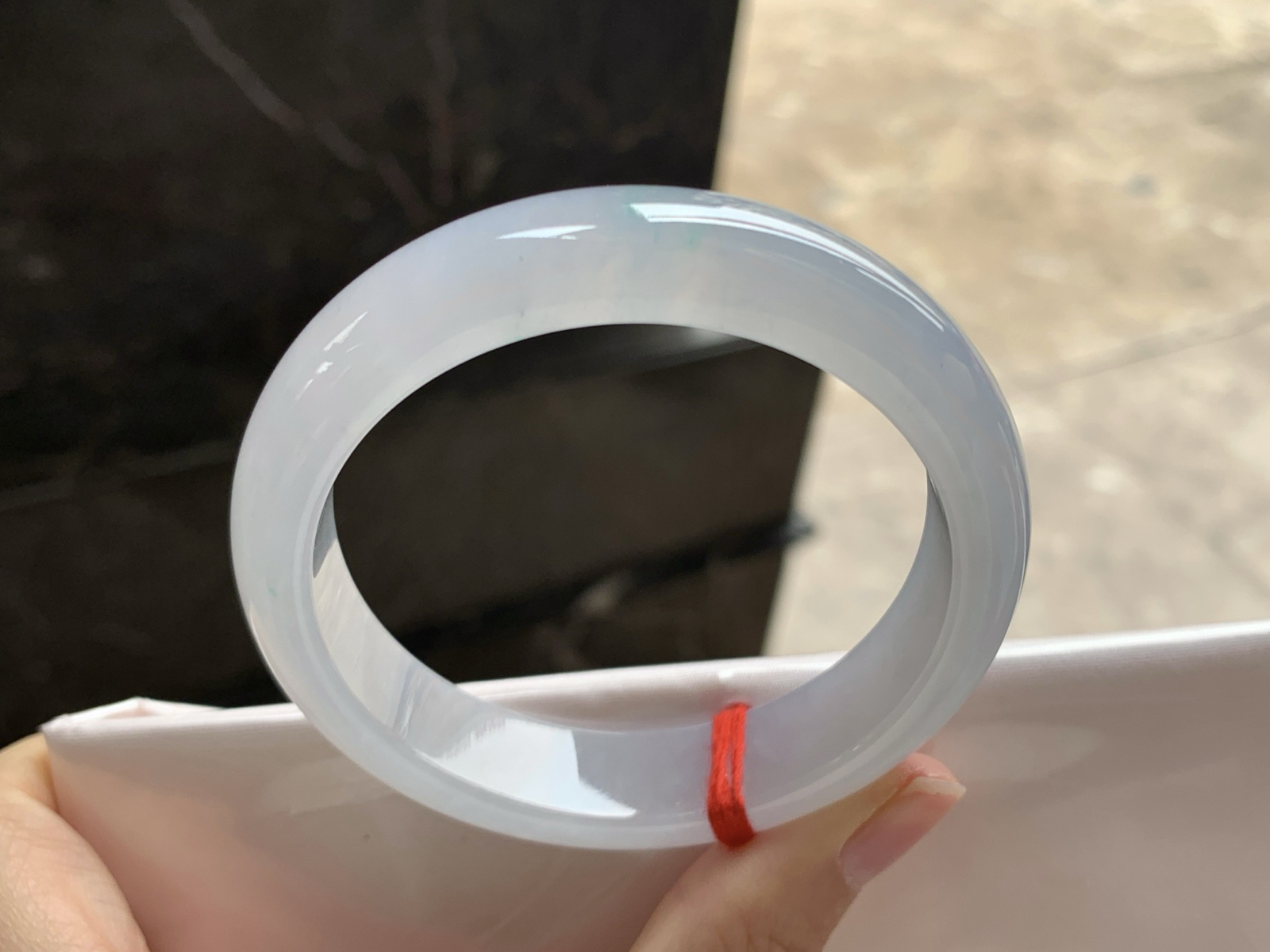 52-11.2-8.3

淡紫手镯^_^清新