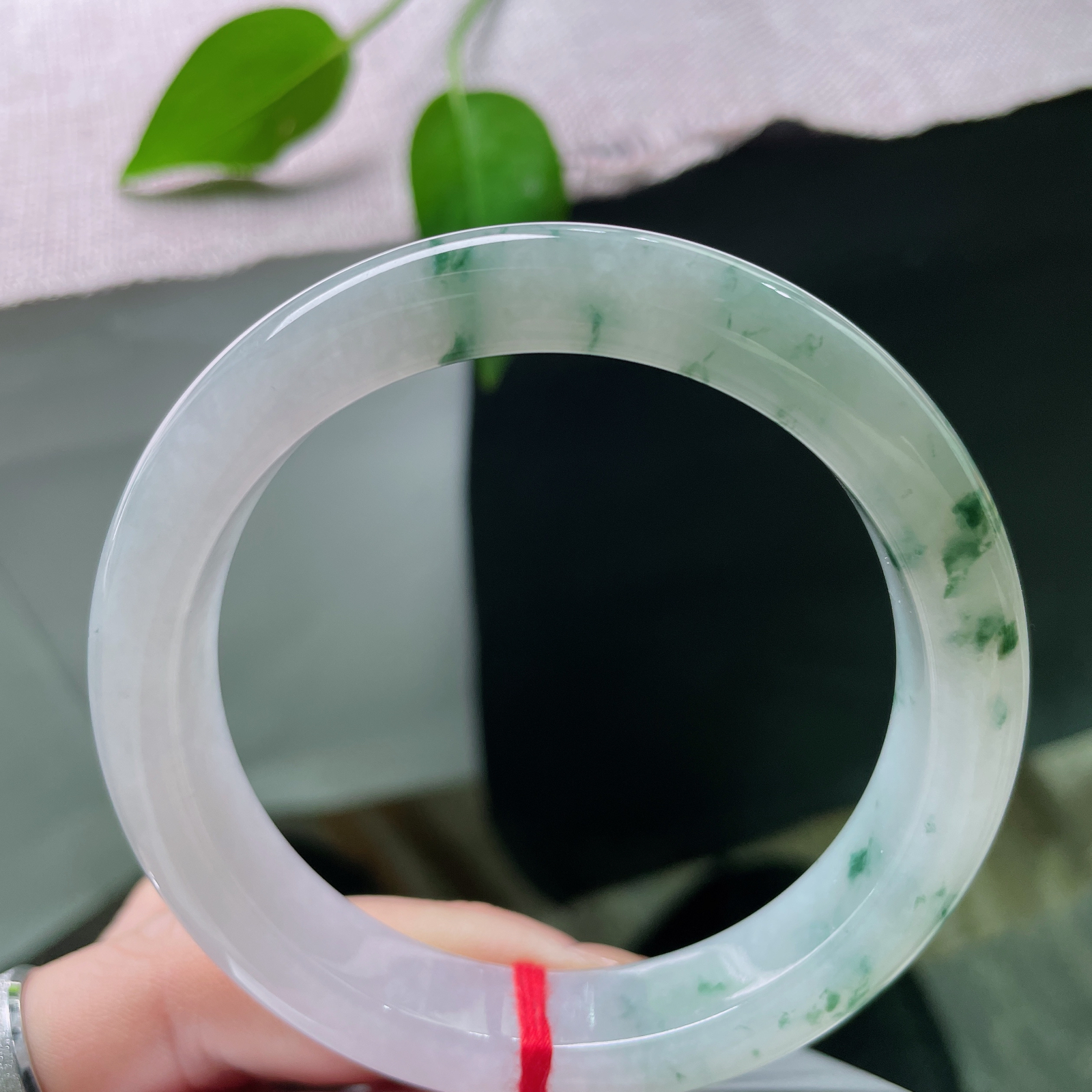 59.2/11.9/8.9，飘花正圈，冰底澄澈，飘花灵动， 无暇