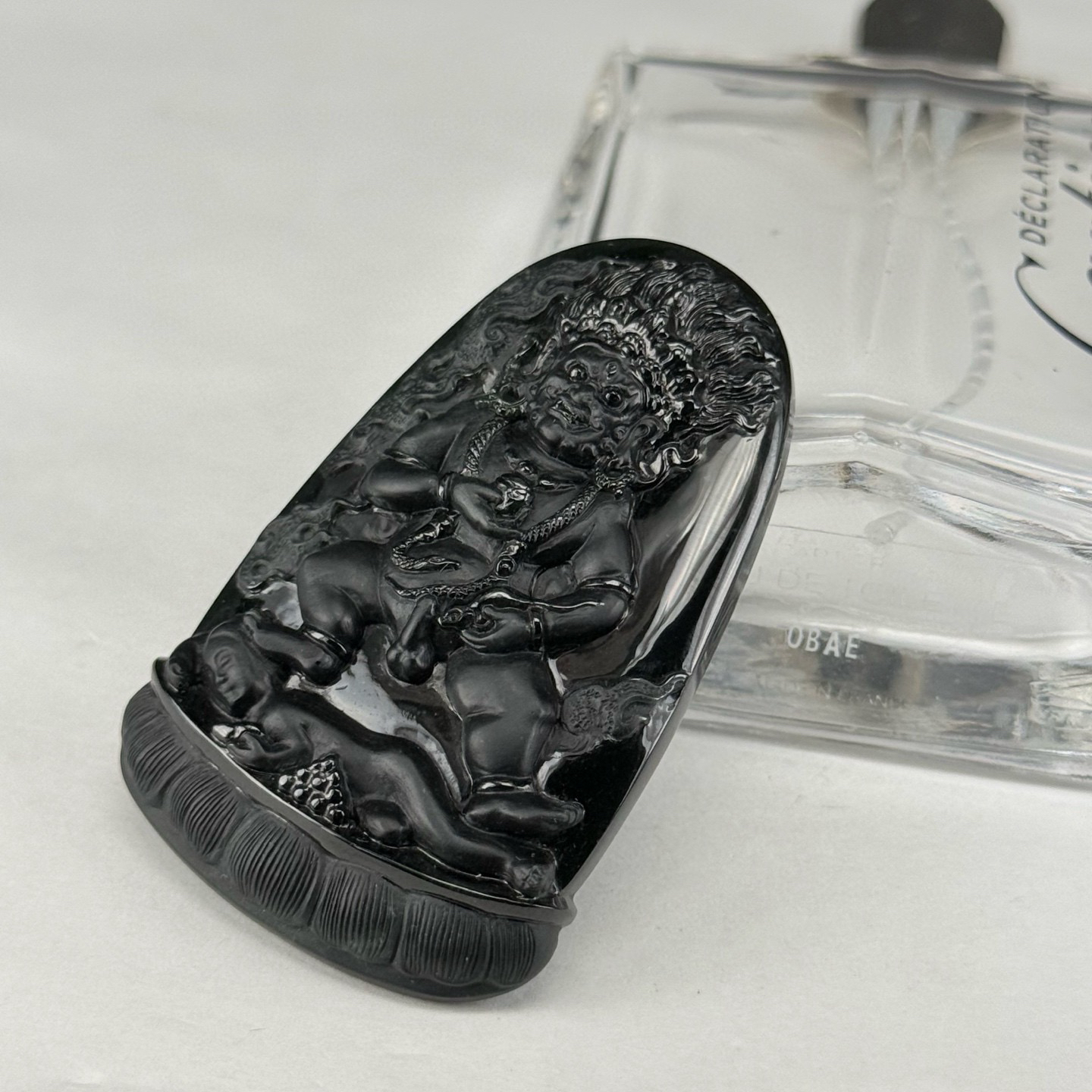 精品墨翠黄财神 种好色正 黑度极好 打灯通透 油性十足