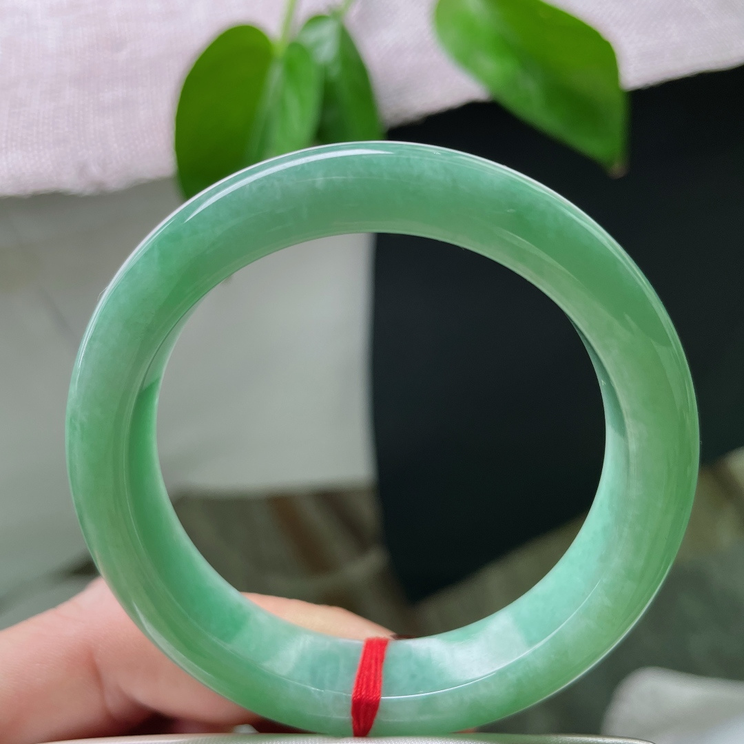 52.6/12.1/8.1，绿底正圈，颜色甜美，清爽自然，青青子衿悠悠我心，有纹，ss50808a