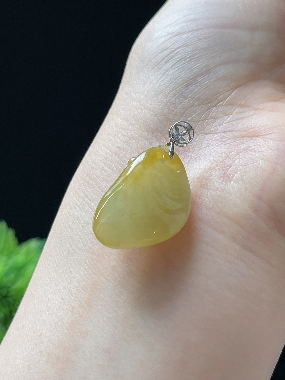 18k金翡翠冰糯种黄财神挂件