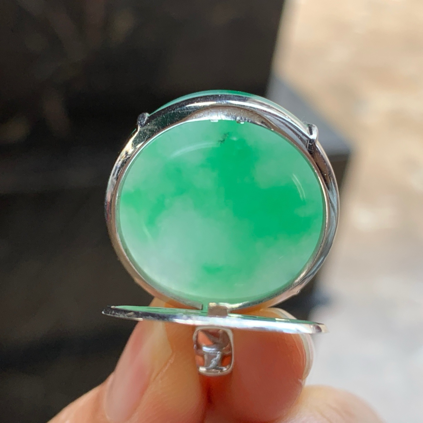 金钻阳绿色圆牌^_^色阳