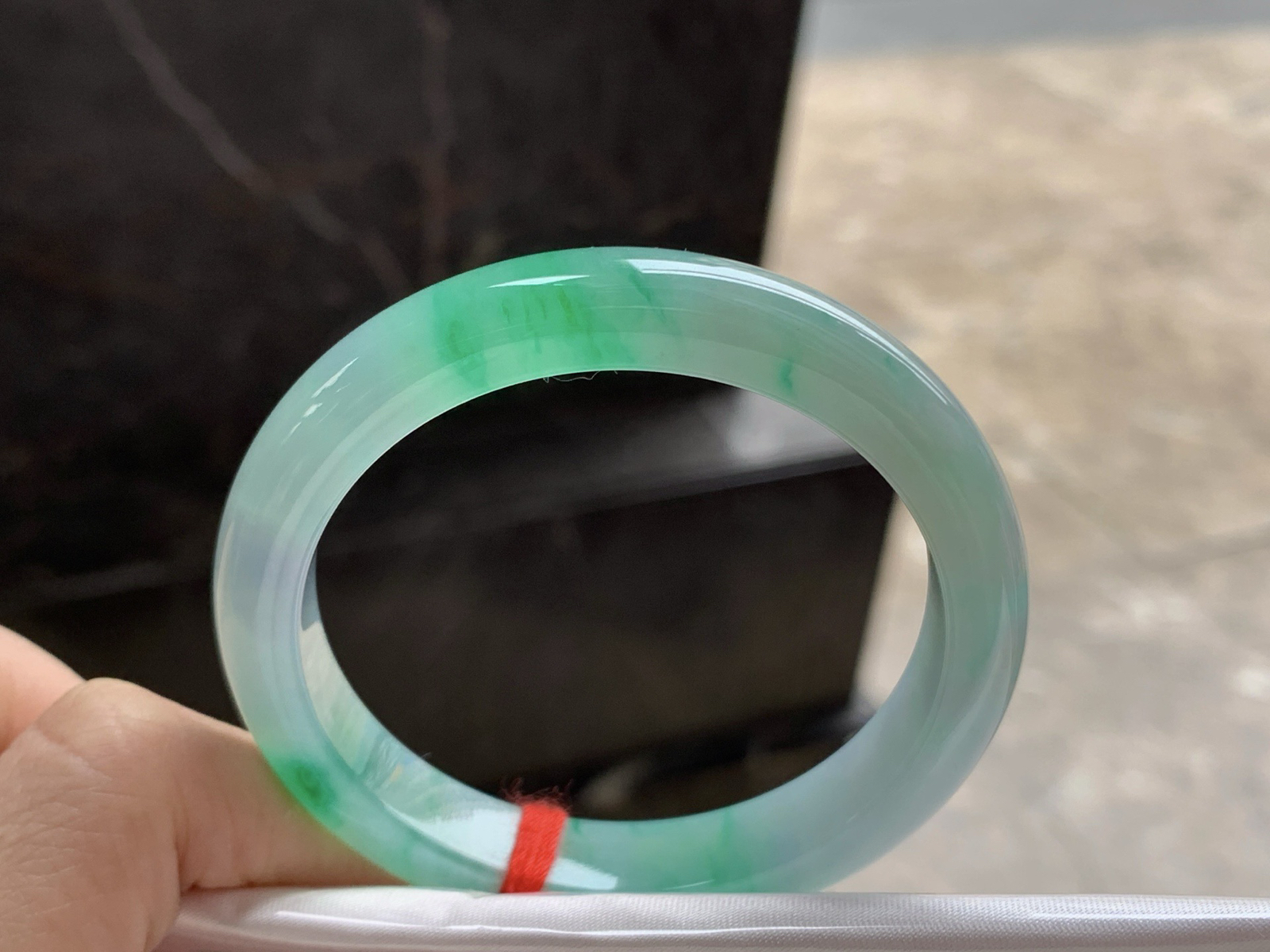 51-6.9-7.8

飘绿手镯^_^色阳