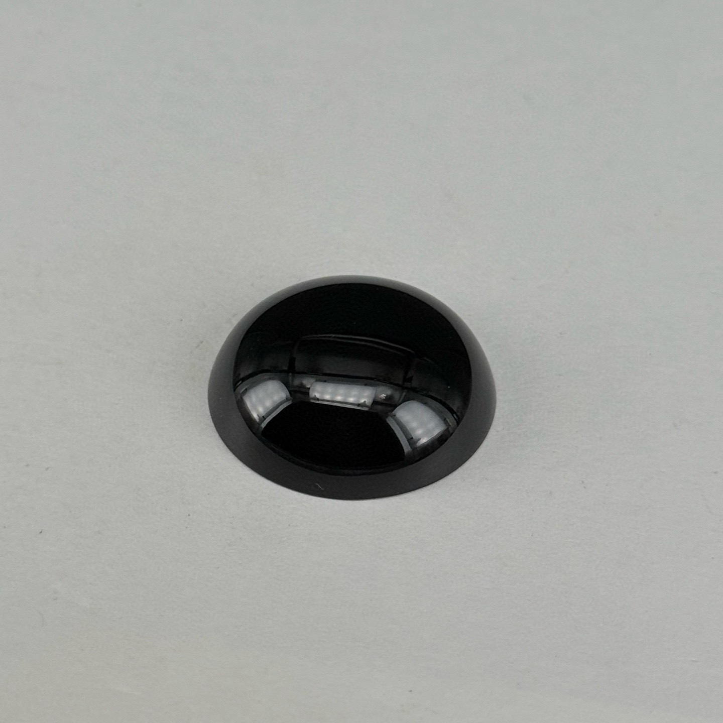 精品墨翠蛋面 种好色正 黑度极好 打灯通透 油性十足 尺寸22.8