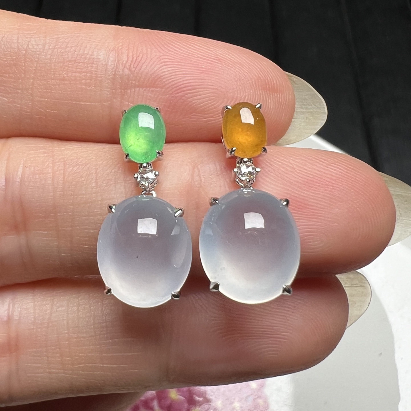 ️18k金钻石镶嵌冰种翡翠白冰大蛋面耳钉耳坠搭配阳绿黄翡双彩蛋面天然缅甸A货