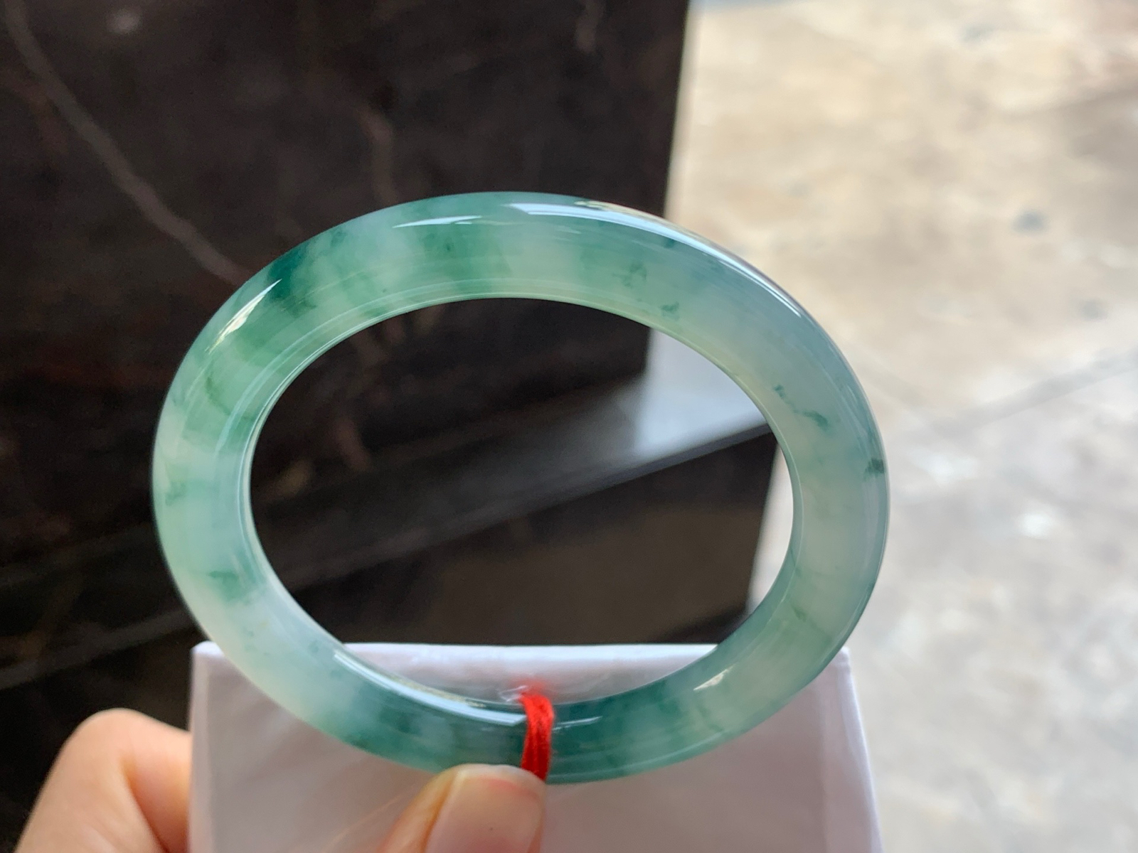 54-9.2

蓝花圆条手镯^_^飘花灵韵