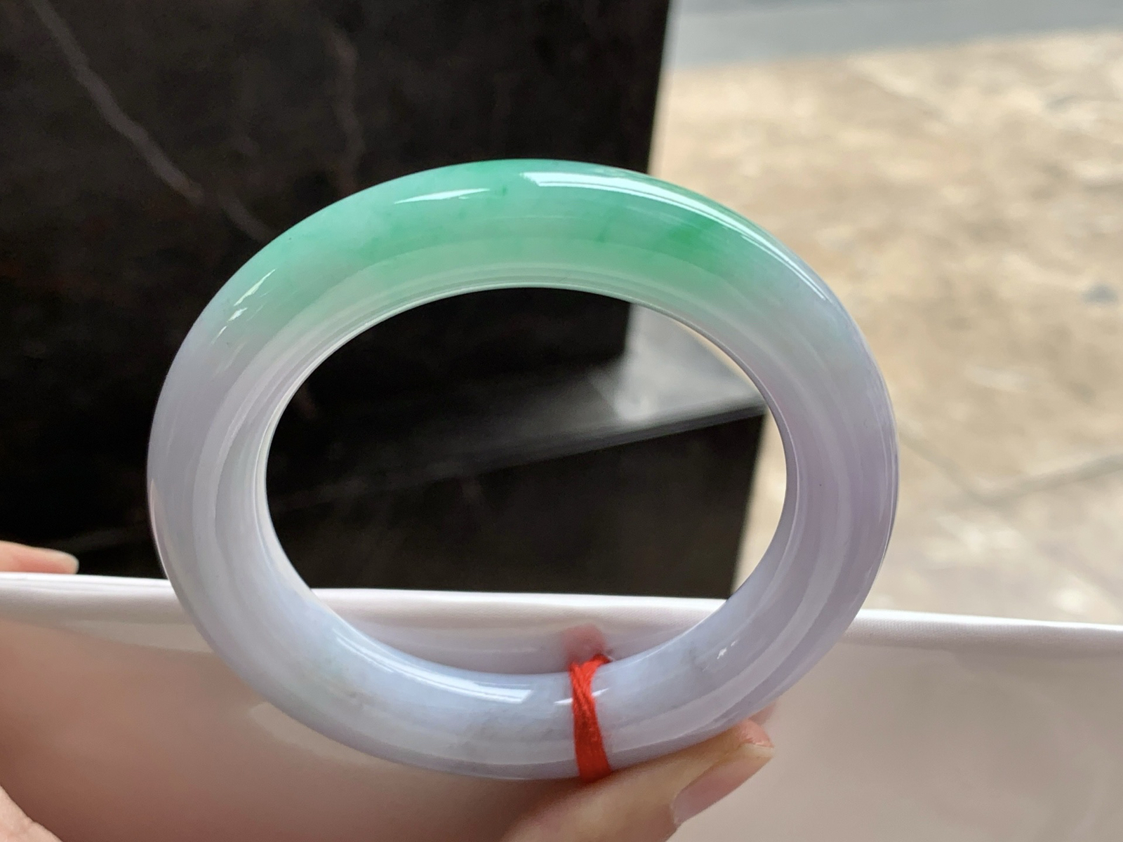 56.5-12.3

春带彩圆条手镯^_^鲜艳