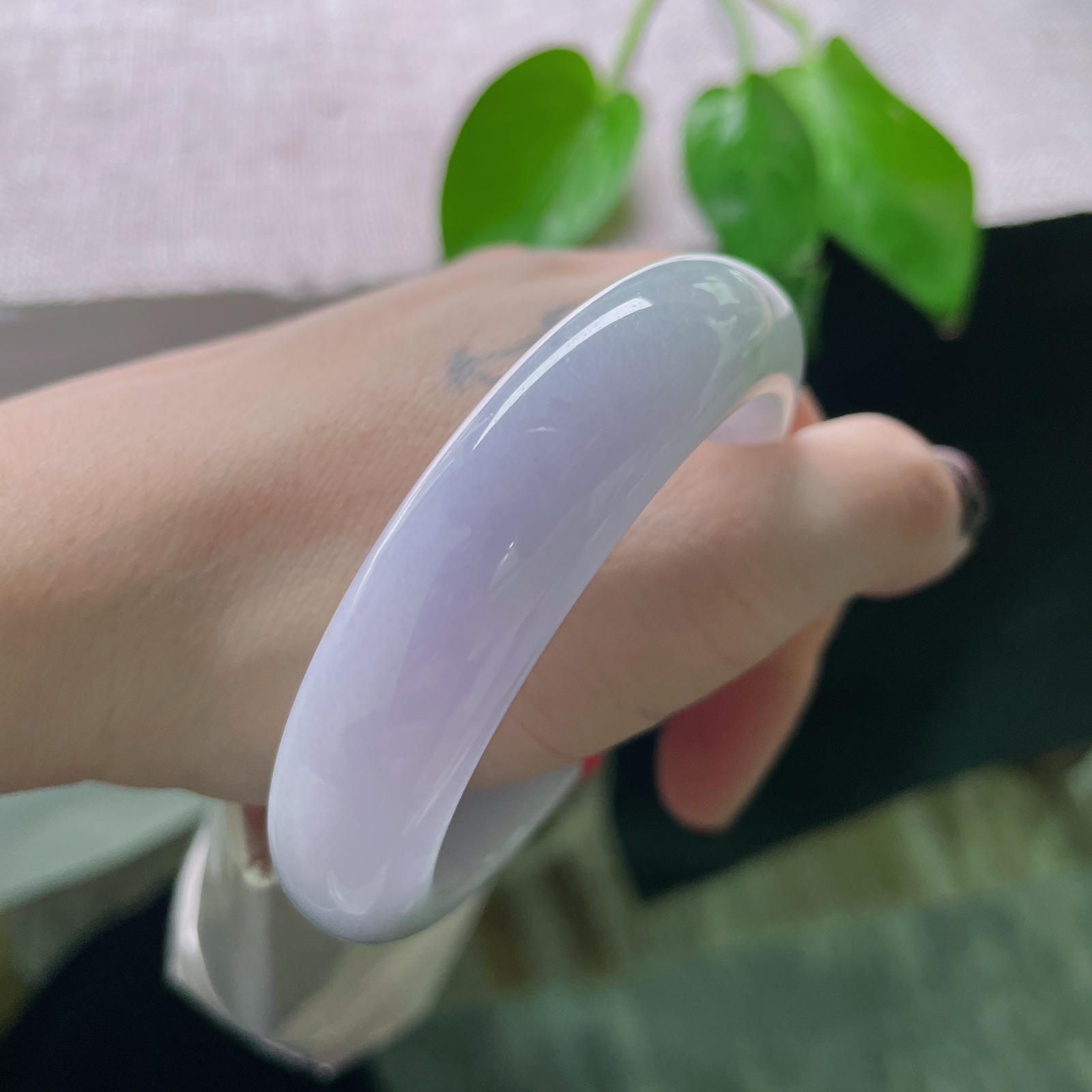 53.5/14.1/8.9紫罗兰正圈，细润，种老，回眸一笑胜星华，宽版..