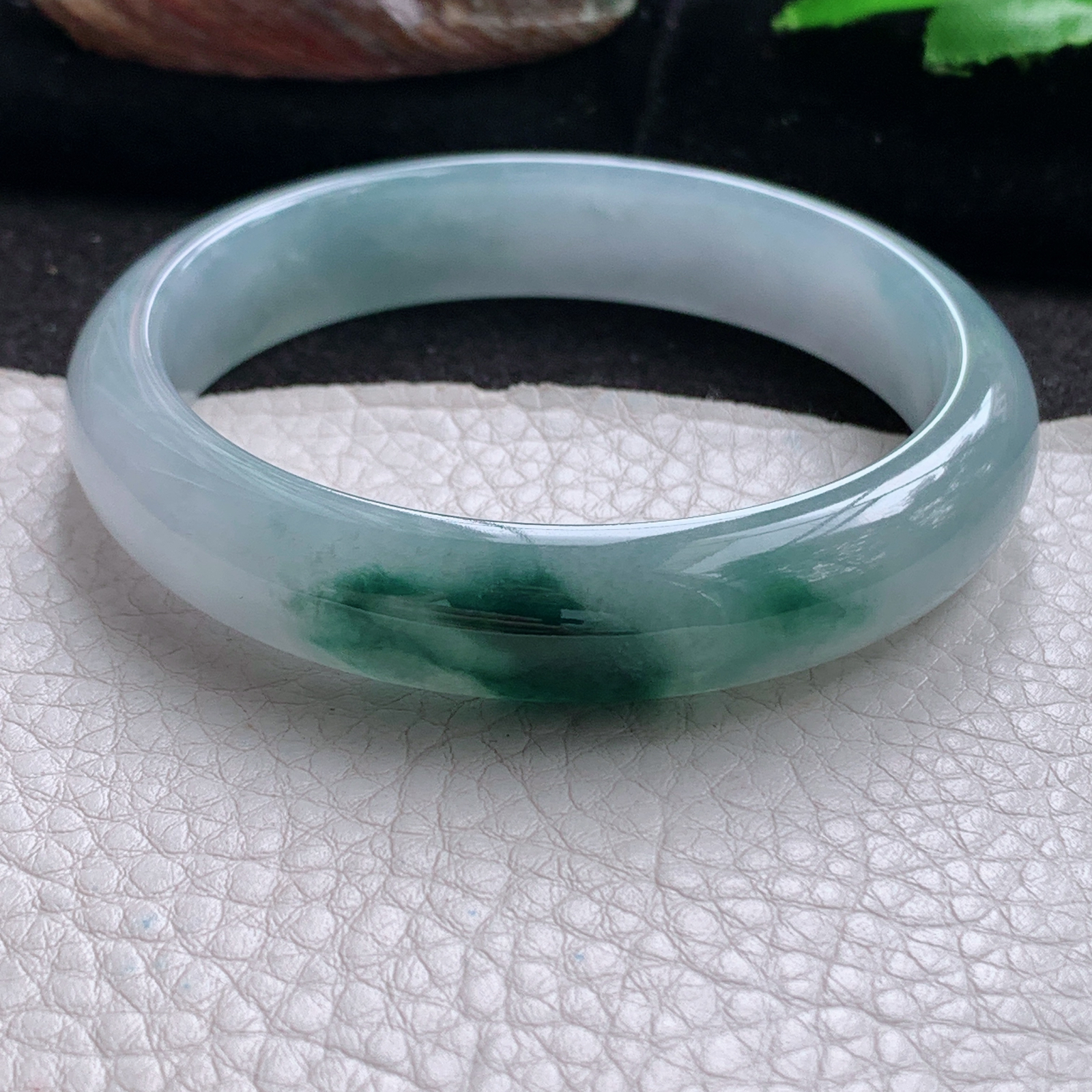 js实拍57.5*12.6*7.6平安镯 天然翡翠a货手镯冰飘花正圈玉镯子