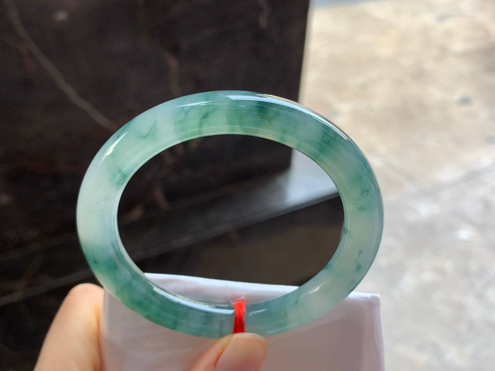 54-9.2

蓝花圆条手镯^_^飘花灵韵