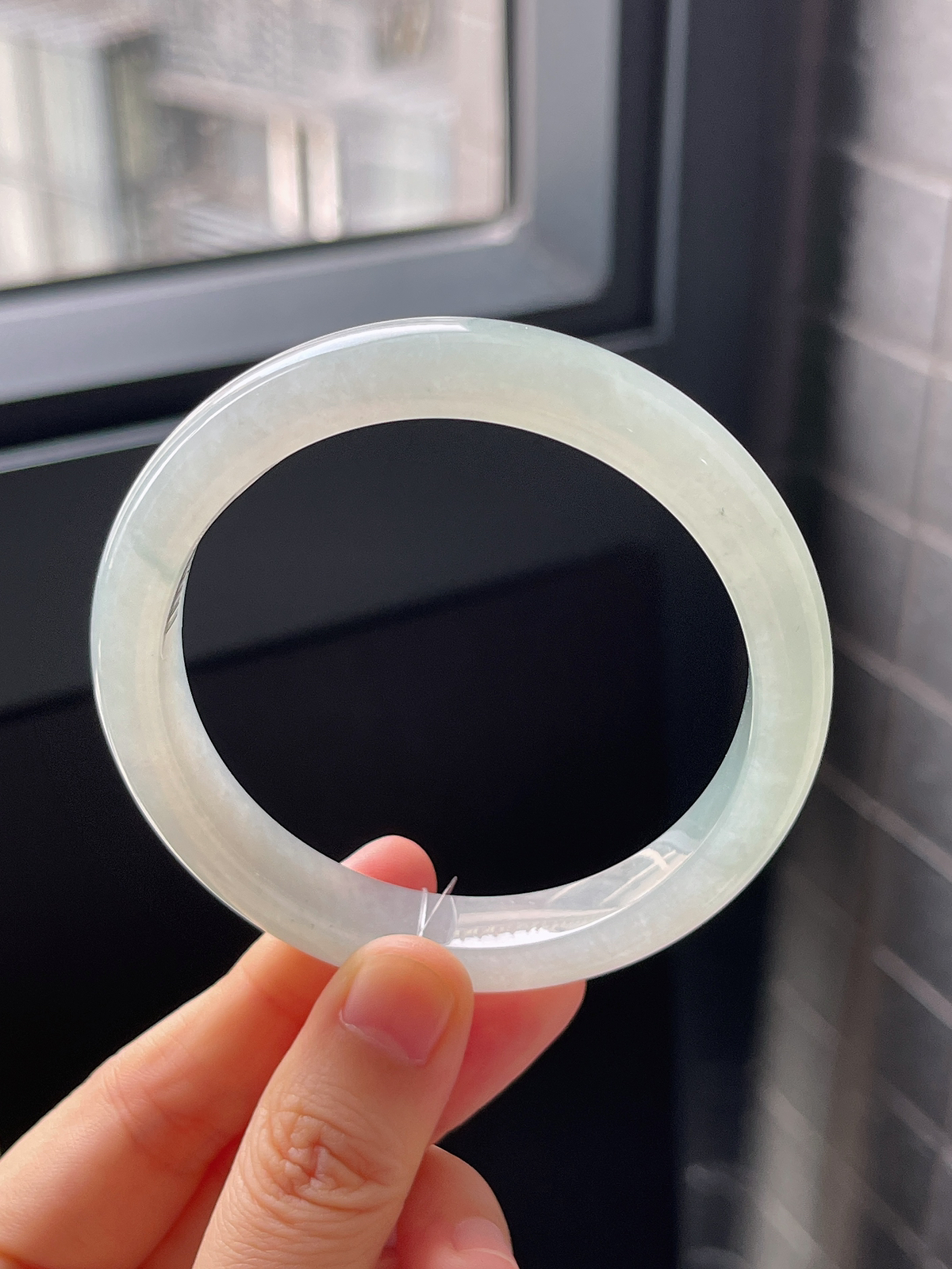 正圈54.2圈口，翡翠冰糯种飘绿手镯