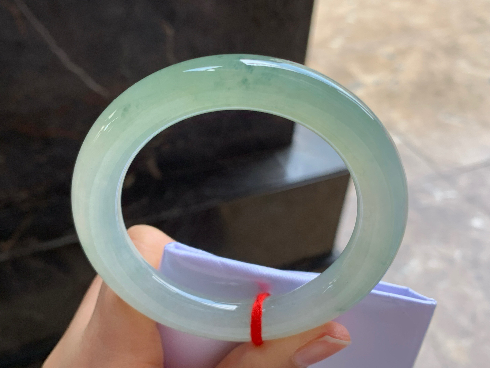 56-11

冰圆条手镯^_^清新