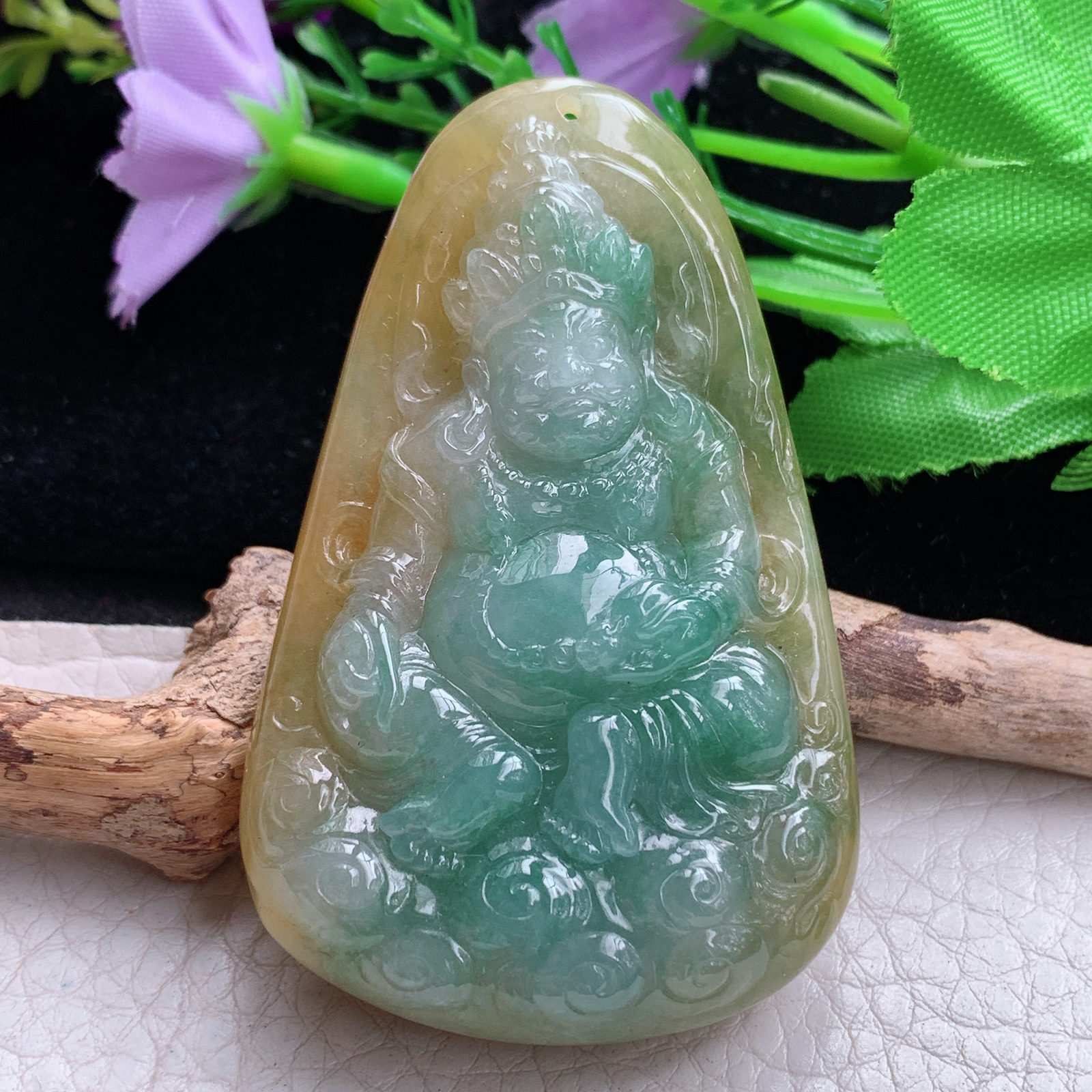 lz实拍63.9*40.8*13.9天然缅甸翡翠黄加绿黄财神 财爷玉吊坠 玉挂件