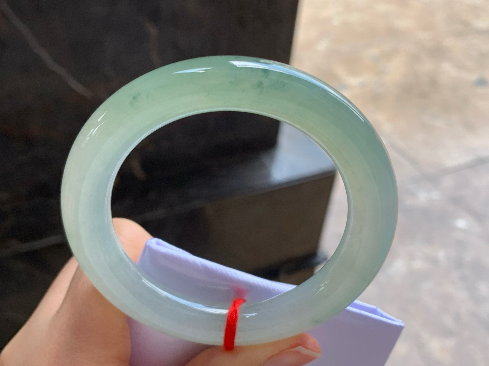 56-11

冰圆条手镯^_^清新