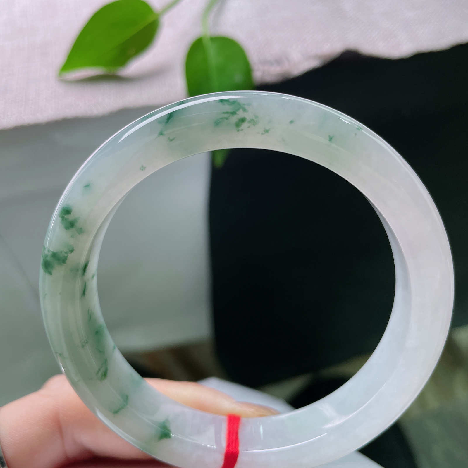 59.2/11.9/8.9，飘花正圈，冰底澄澈，飘花灵动， 无暇